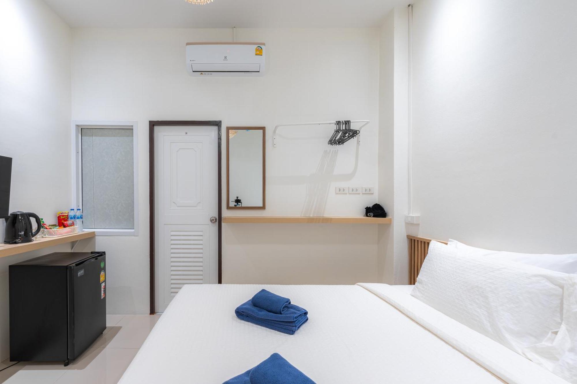 De Blue Door, Hatyai 핫야이 외부 사진